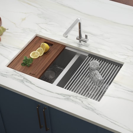 Ruvati 30" Workstation Ledge 50/50 Double Bowl Undermnt 16 Ga SS Kitchen Sink RVH8345